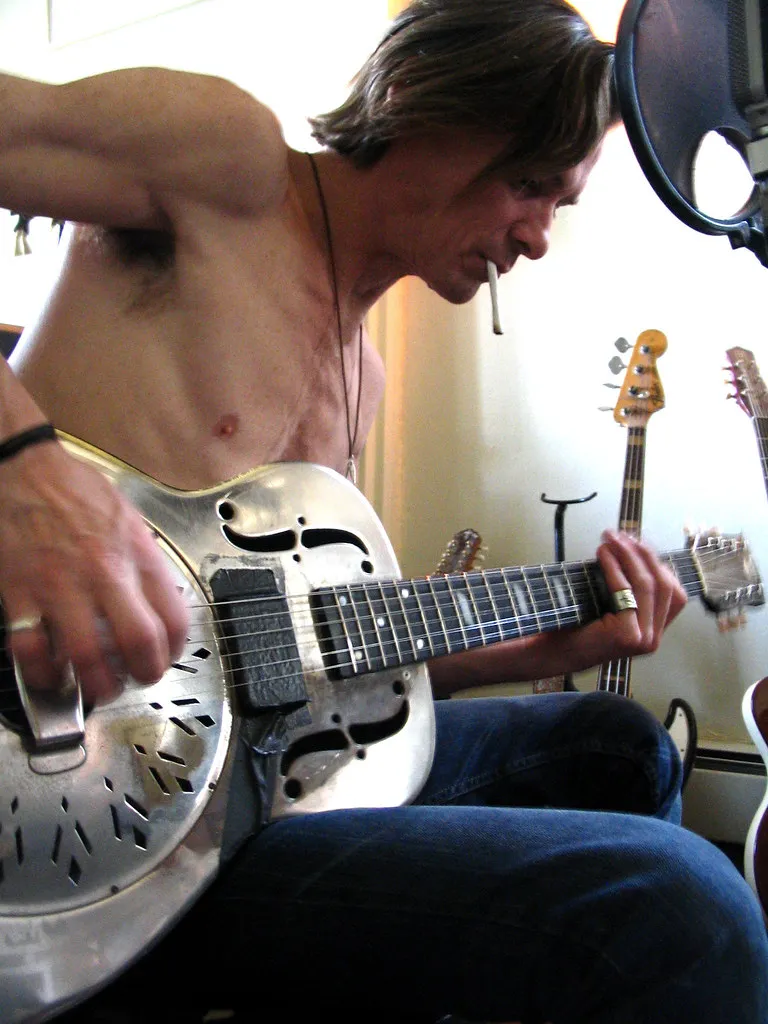 My favorite concert – Chris Whitley at Joe’s Pub (May 30, 2002)