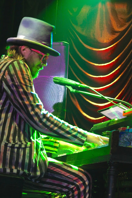Marco Benevento Naked at American Beauty